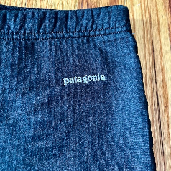 PATAGONIA - Men’s Polartec base layer pants -  large - black - Picture 2 of 10